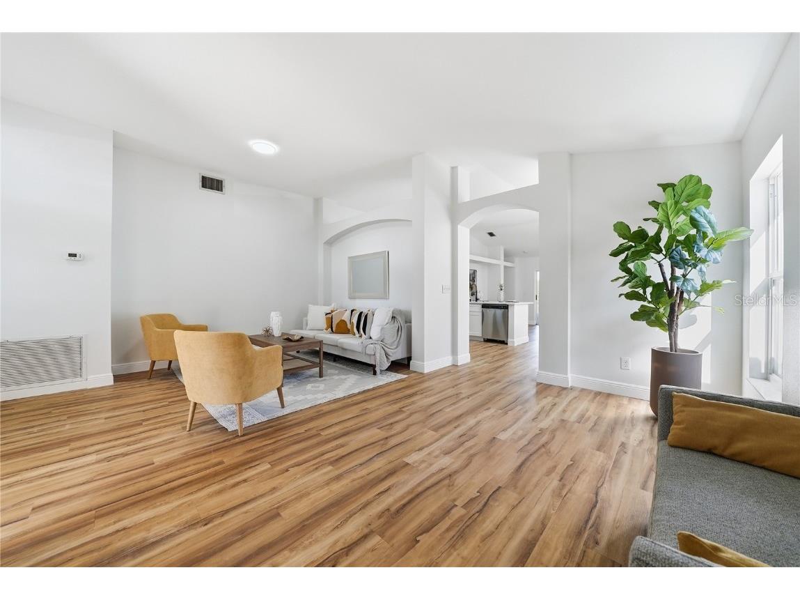 4710 Little Denise Court Valrico FL 33594 TB8445292 image14