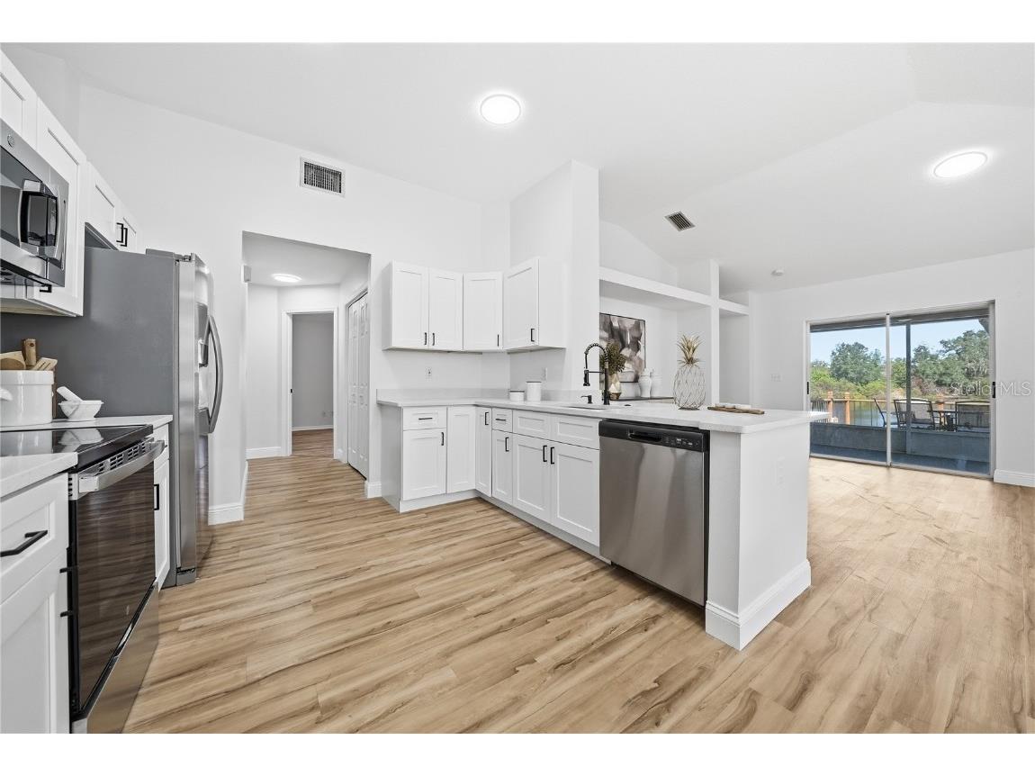 4710 Little Denise Court Valrico FL 33594 TB8445292 image17