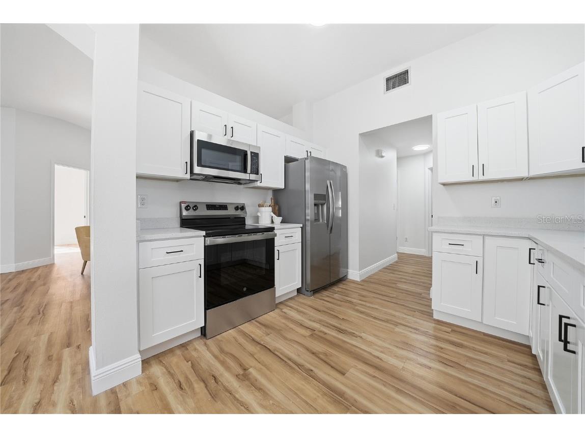 4710 Little Denise Court Valrico FL 33594 TB8445292 image18