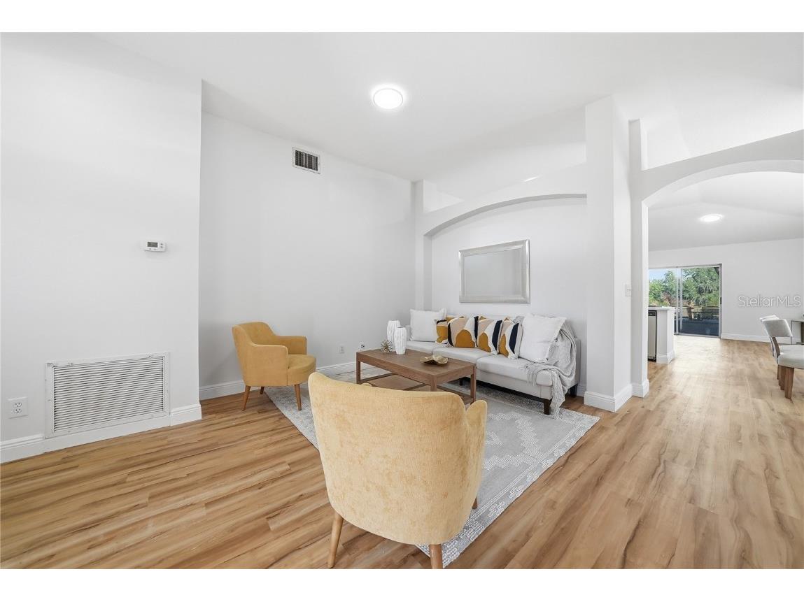 4710 Little Denise Court Valrico FL 33594 TB8445292 image9