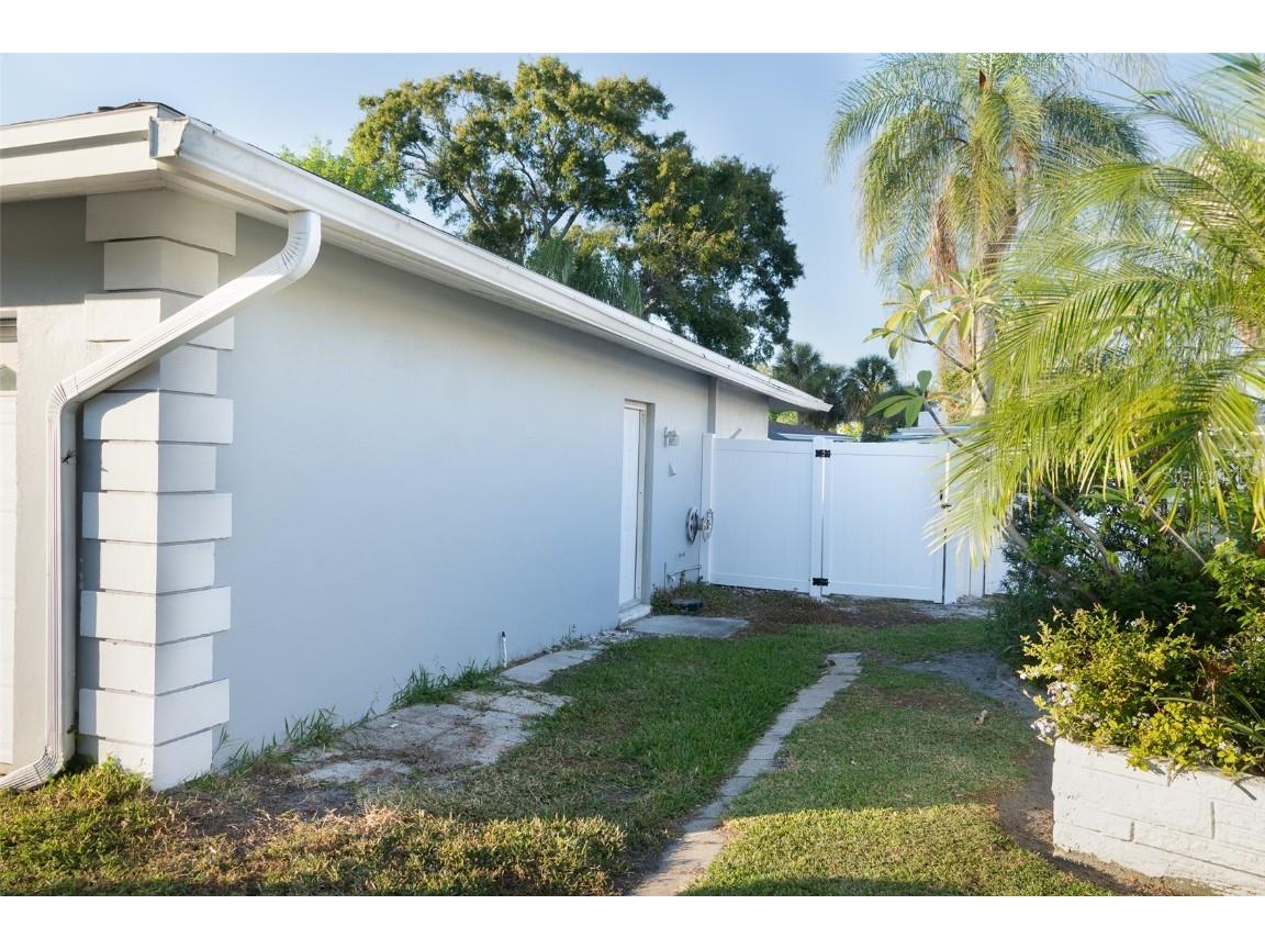 4710 Shale Place Tampa FL 33615 TB8449374 image3