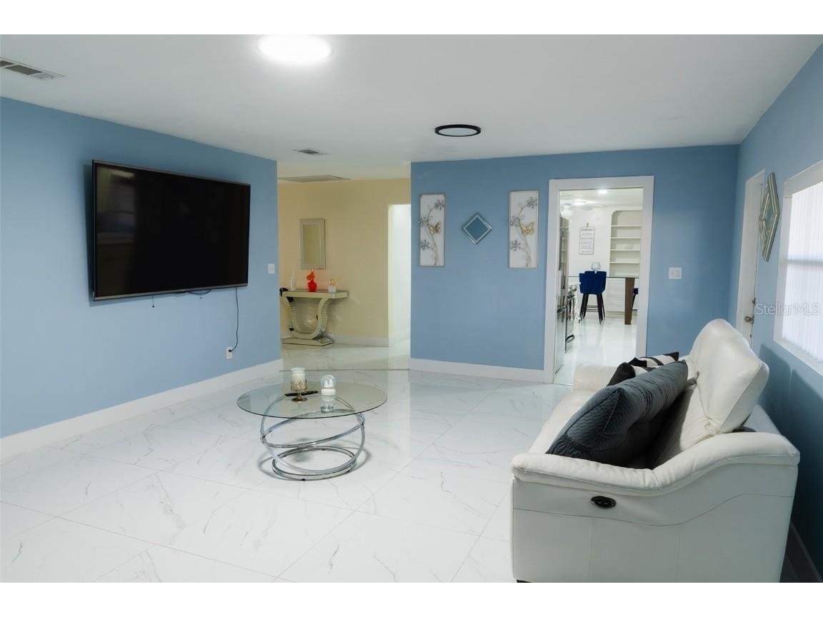 4710 Shale Place Tampa FL 33615 TB8449374 image7