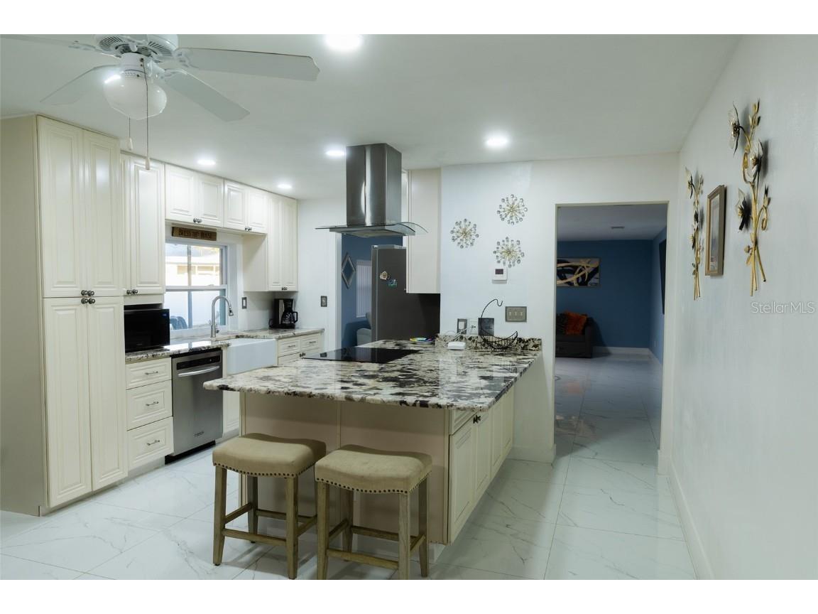 4710 Shale Place Tampa FL 33615 TB8449374 image9