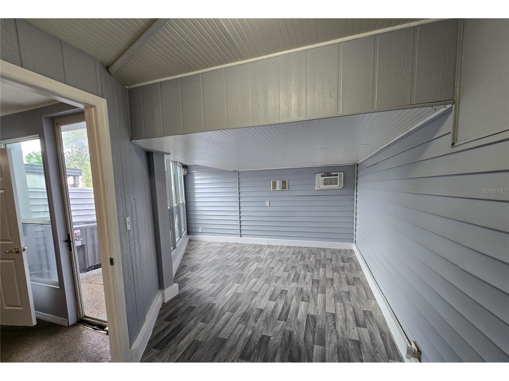4710 Stonepointe Place Tampa FL 33634 TB8504817 image18
