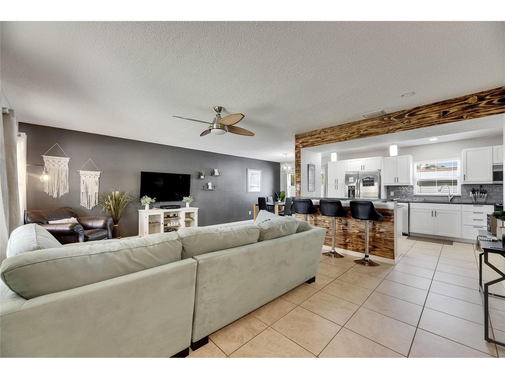 4710 Travertine Drive Tampa FL 33615 TB8473064 image3
