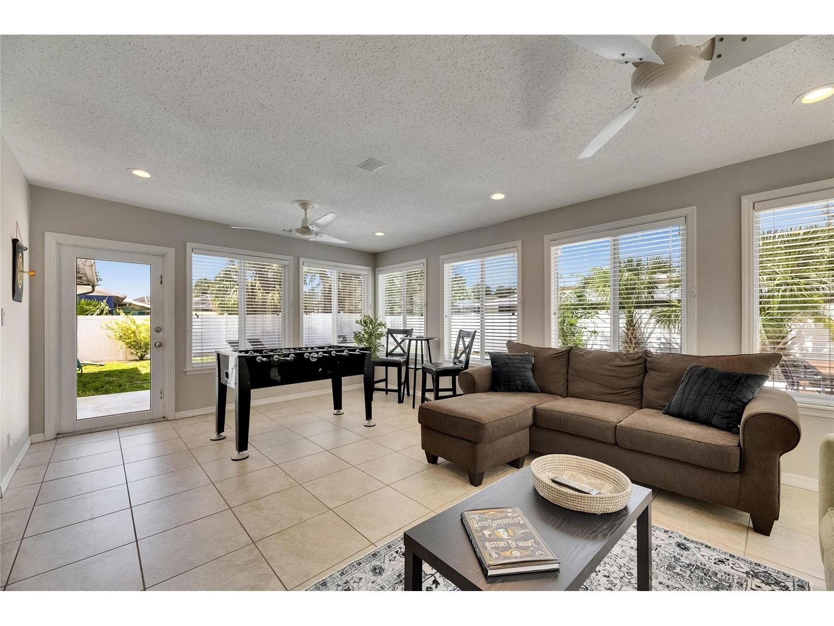 4710 Travertine Drive Tampa FL 33615 TB8473064 image32