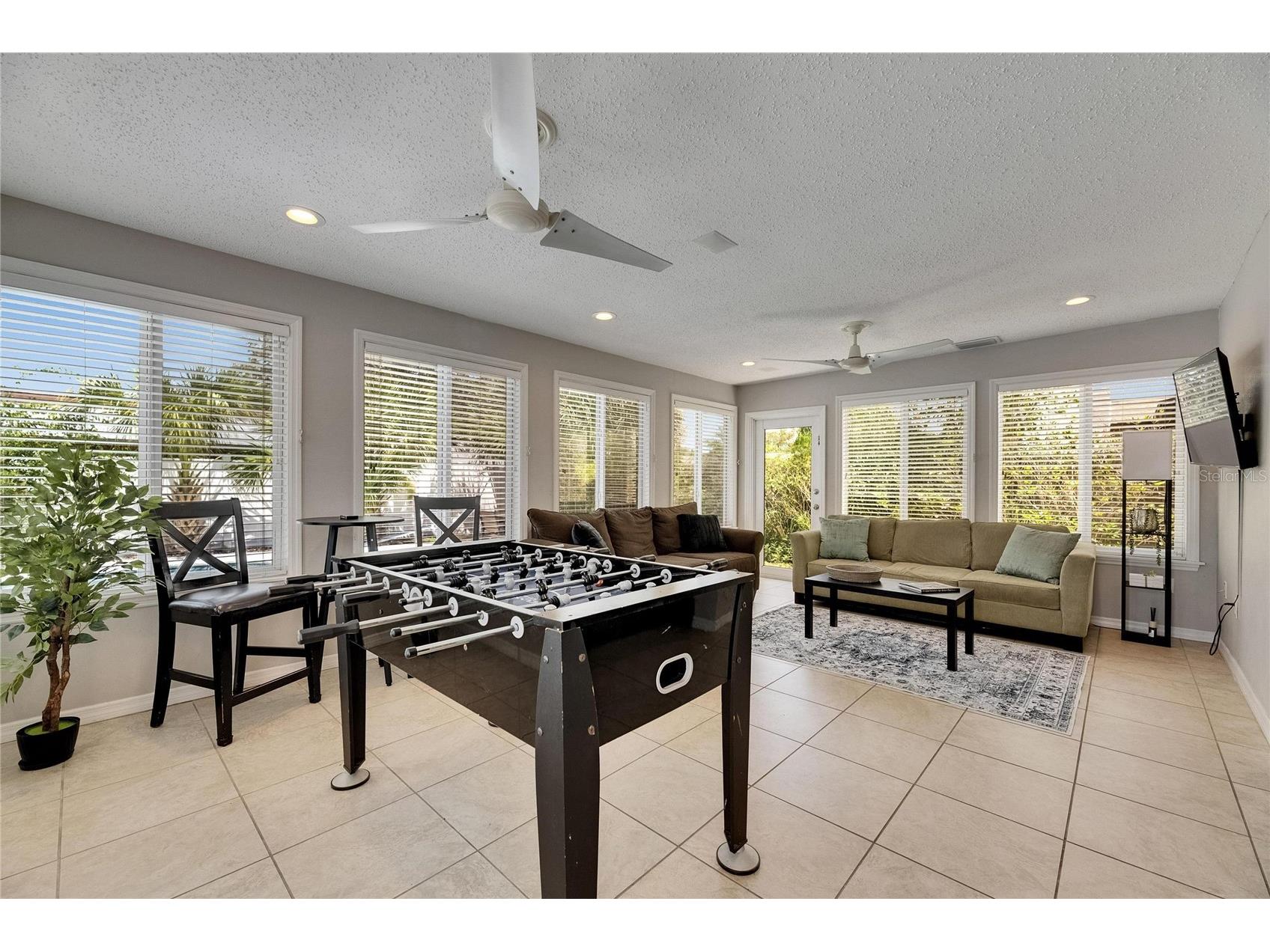 4710 Travertine Drive Tampa FL 33615 TB8473064 image33