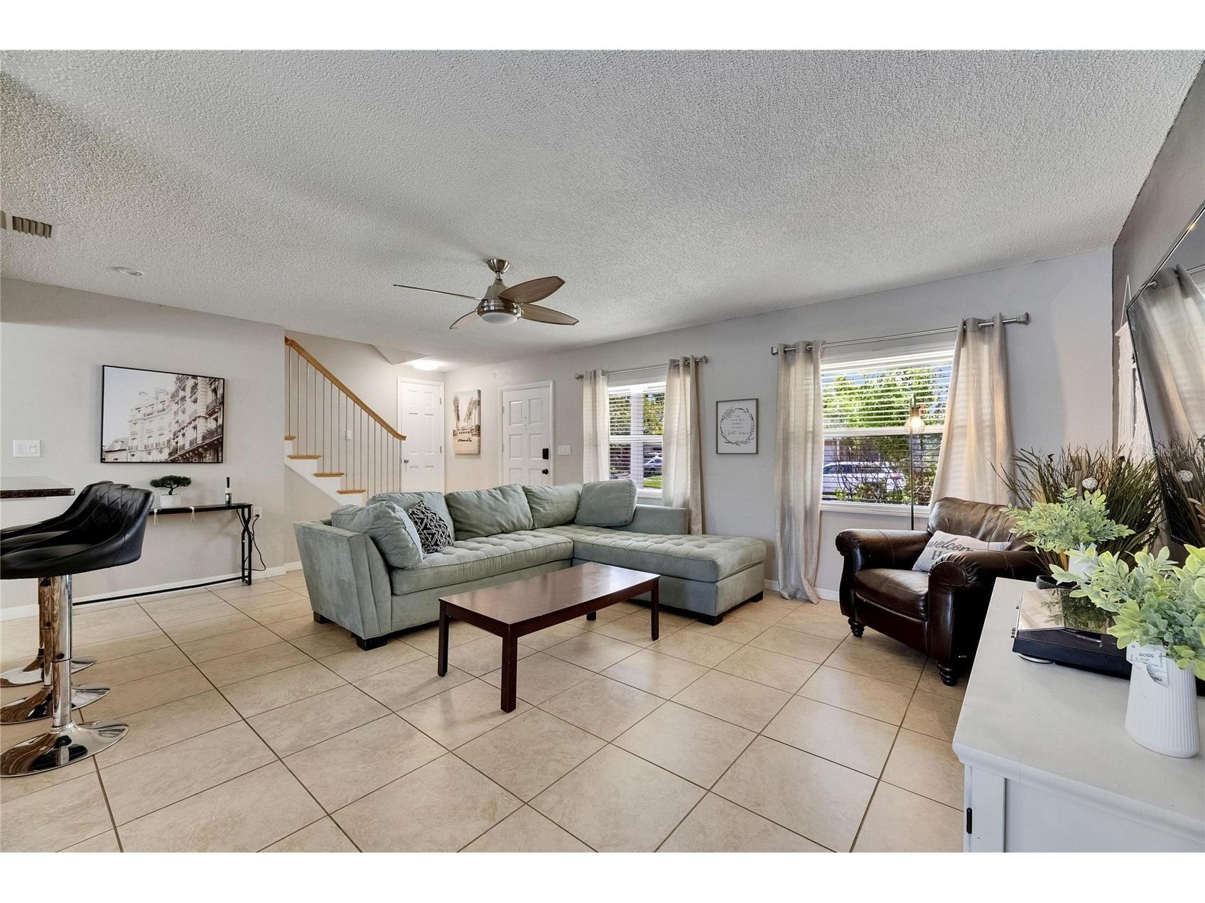 4710 Travertine Drive Tampa FL 33615 TB8473064 image5