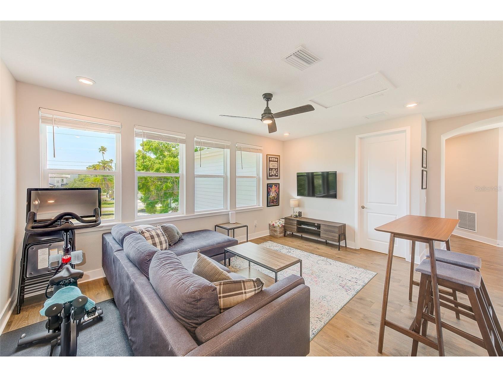 4710 W El Prado Boulevard Tampa FL 33629 TB8486317 image25