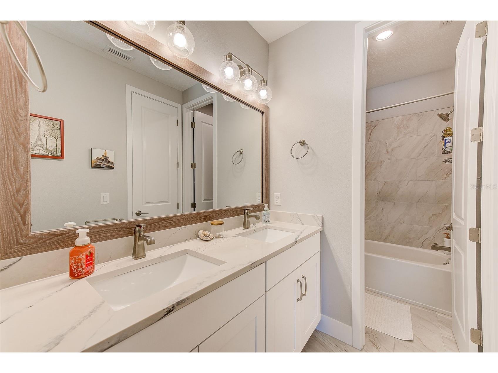 4710 W El Prado Boulevard Tampa FL 33629 TB8486317 image35