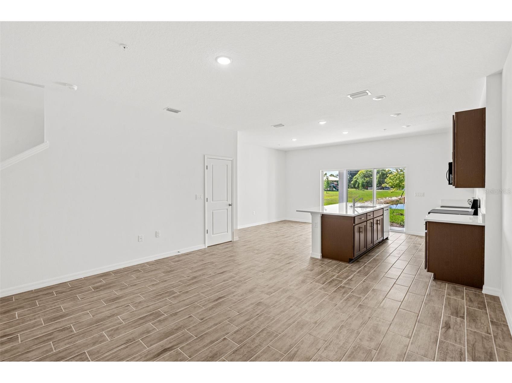 4710 Winding River Road Orlando FL 32822 W7884753 image7