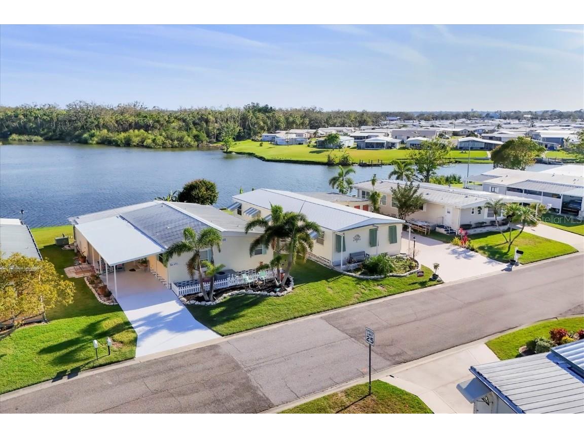 4711 15th Street Court E Ellenton FL 34222 - NATURE LAKE A4641838 image1