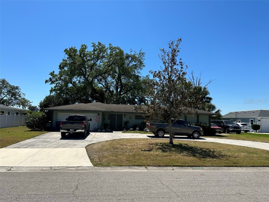4711 22nd Avenue W Bradenton FL 34209 A4566471 image1