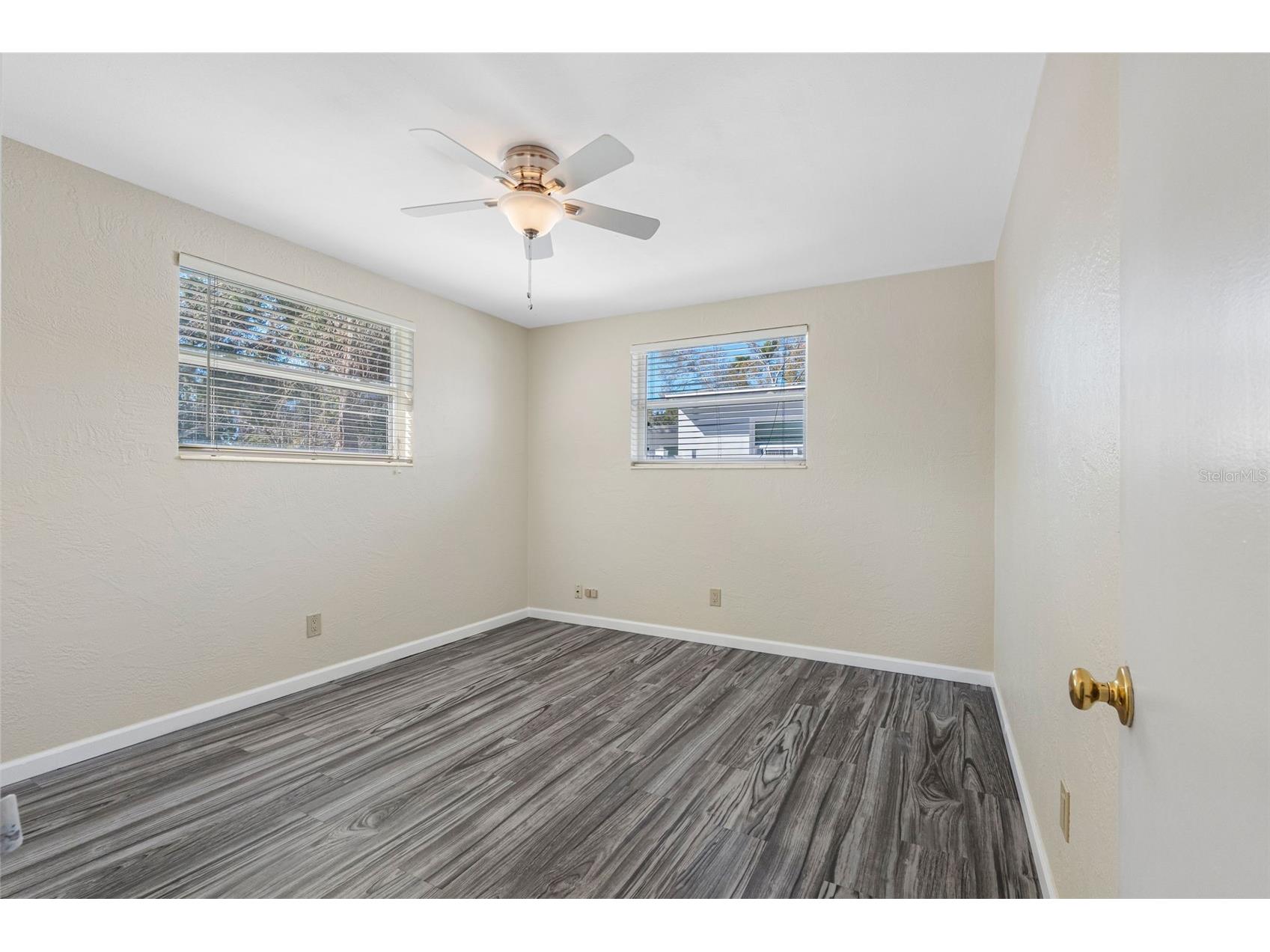 4711 28th Avenue N Saint Petersburg FL 33713 TB8466211 image14