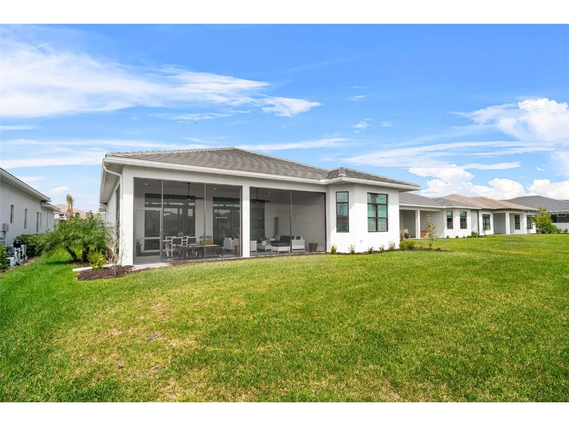 4711 Cedron Court Sarasota FL 34240 A4646513 image44