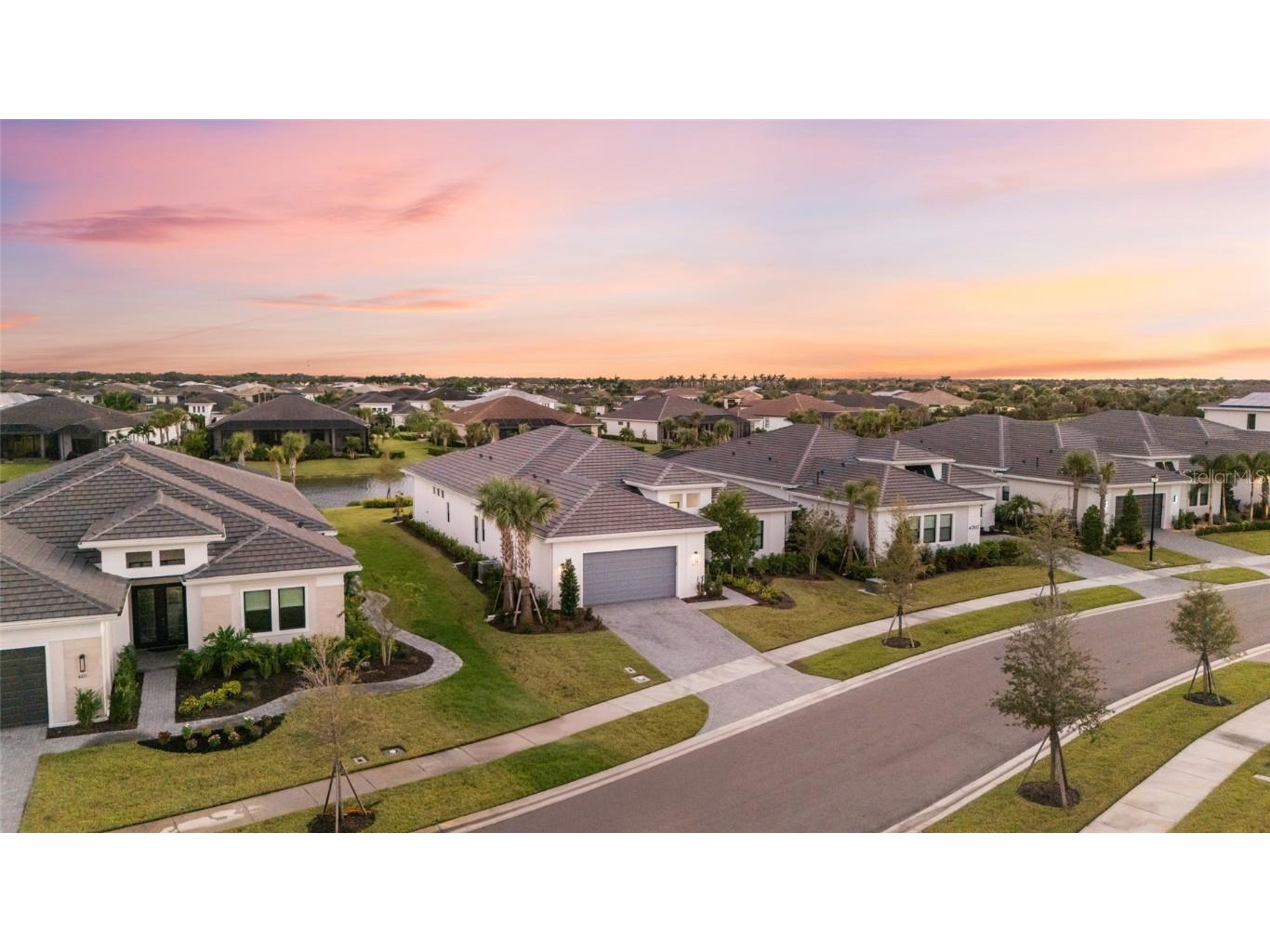 4711 Cedron Court Sarasota FL 34240 A4646513 image6