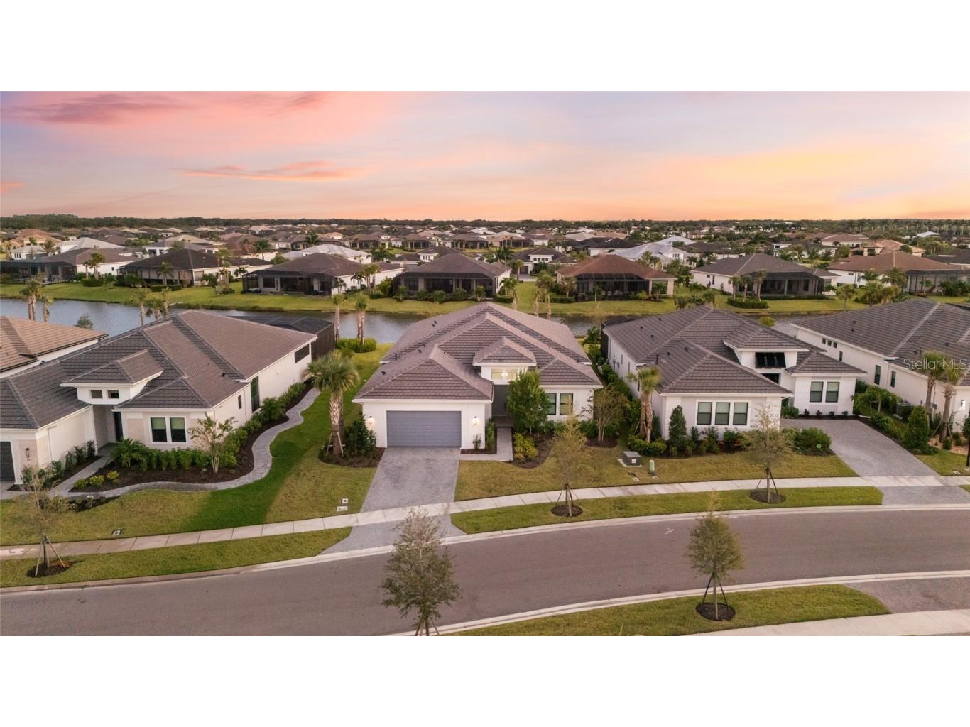 4711 Cedron Court Sarasota FL 34240 A4646513 image7