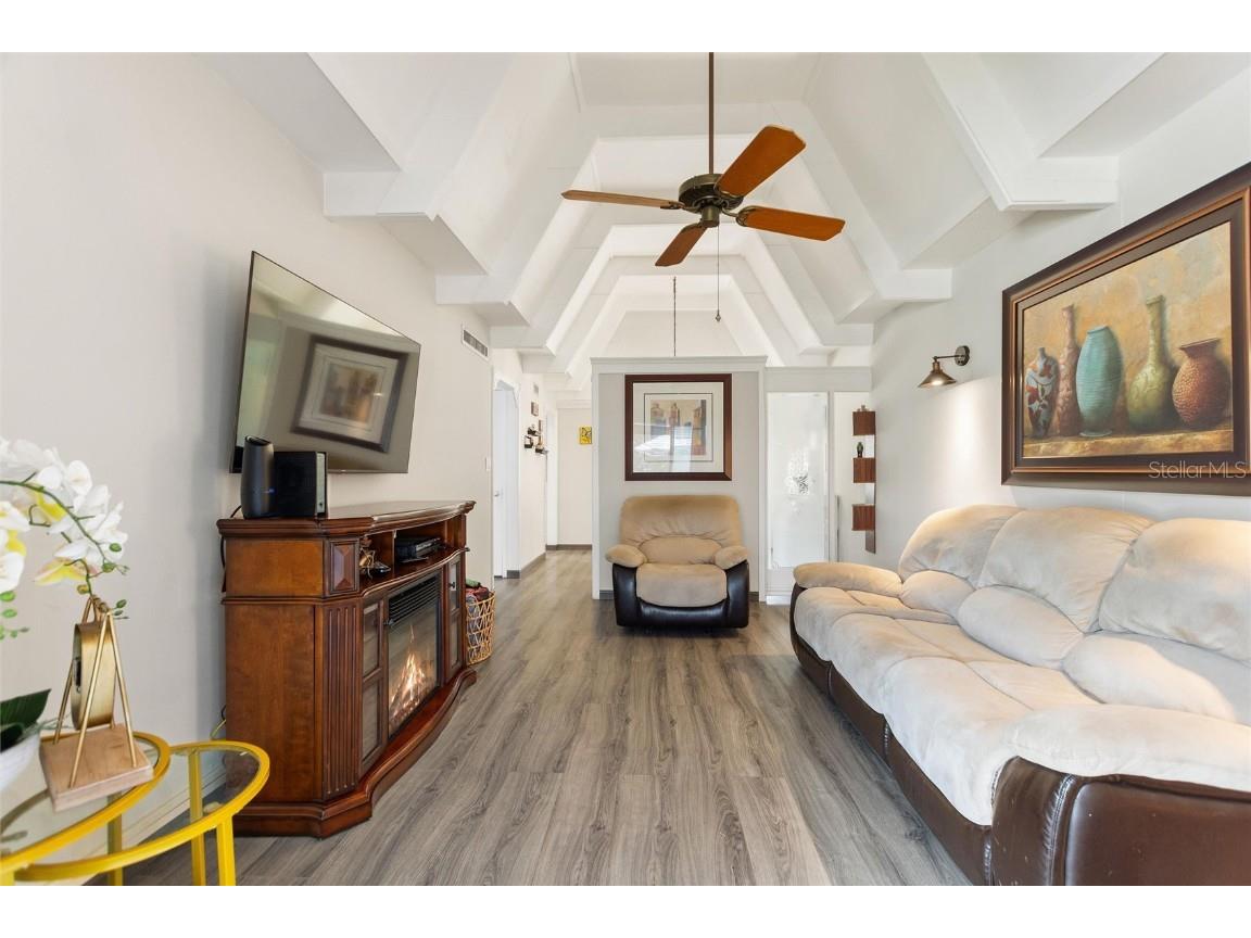 4711 Club Circle Lake Wales FL 33898 - LAKE WALK IN WATER TB8398151 image9