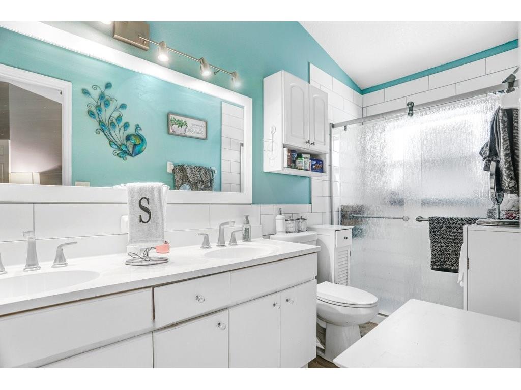 4711 Copper Canyon Boulevard Valrico FL 33594 TB8499123 image18