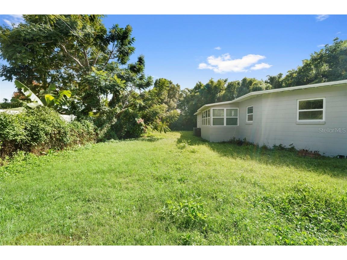 4711 Eggleston Avenue Orlando FL 32804 O6353545 image8