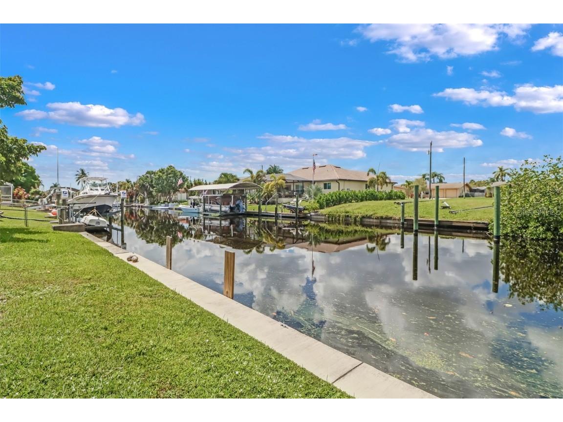 4711 Forest Glen Drive North Fort Myers FL 33903 O6341655 image25