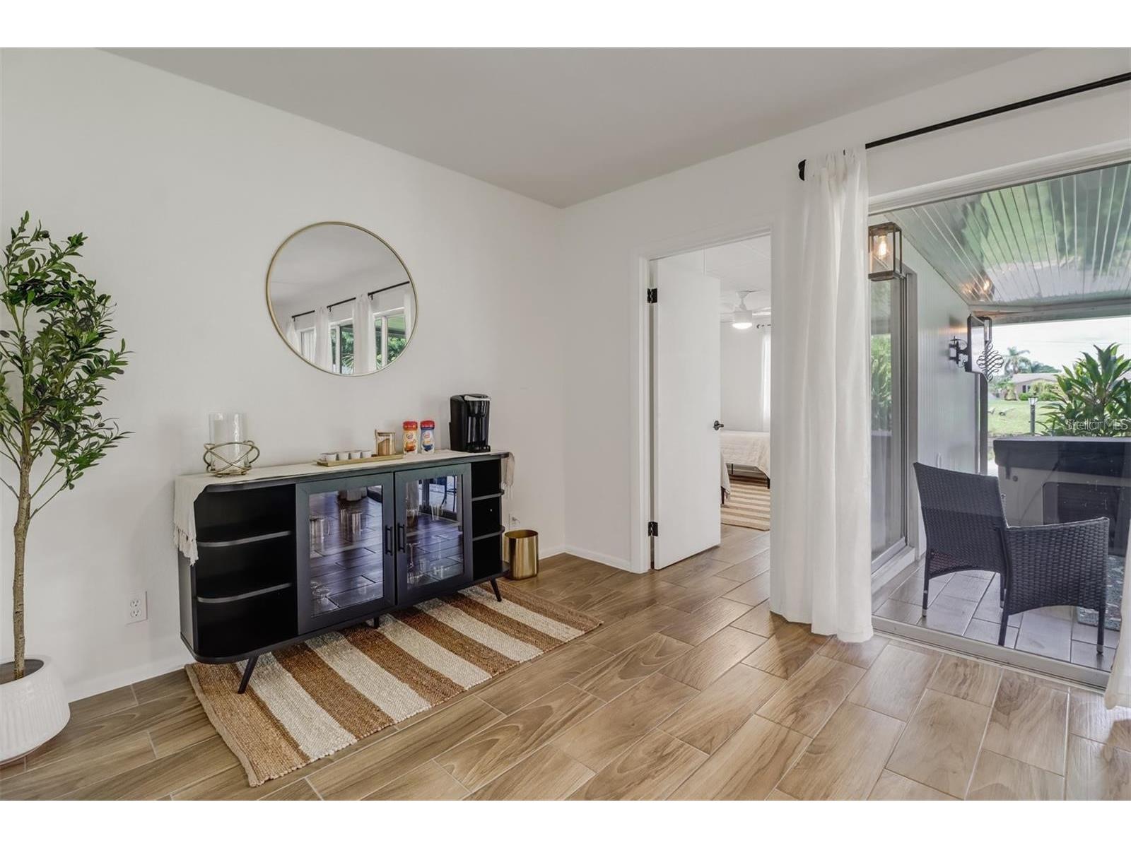 4711 Forest Glen Drive North Fort Myers FL 33903 OM726353 image11
