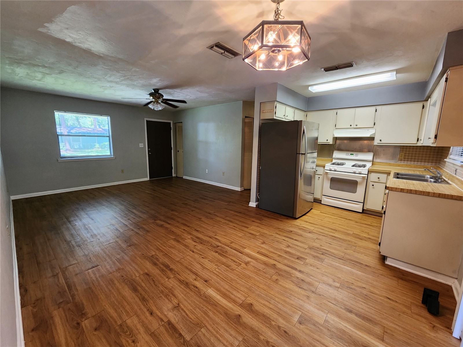 4711 NW 27 Terrace Gainesville FL 32605 GC541801 image5