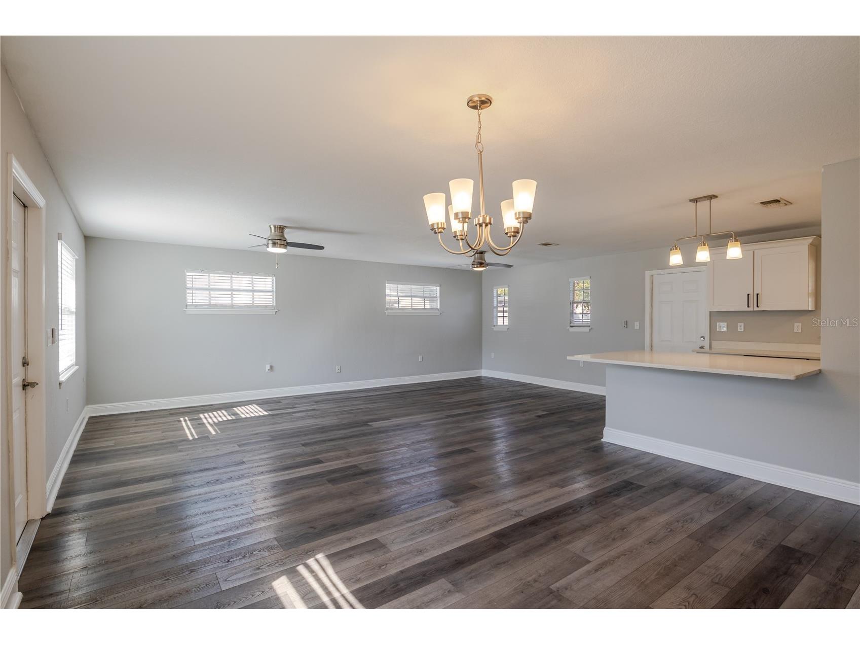 4711 Ohio Avenue Tampa FL 33616 TB8464940 image10