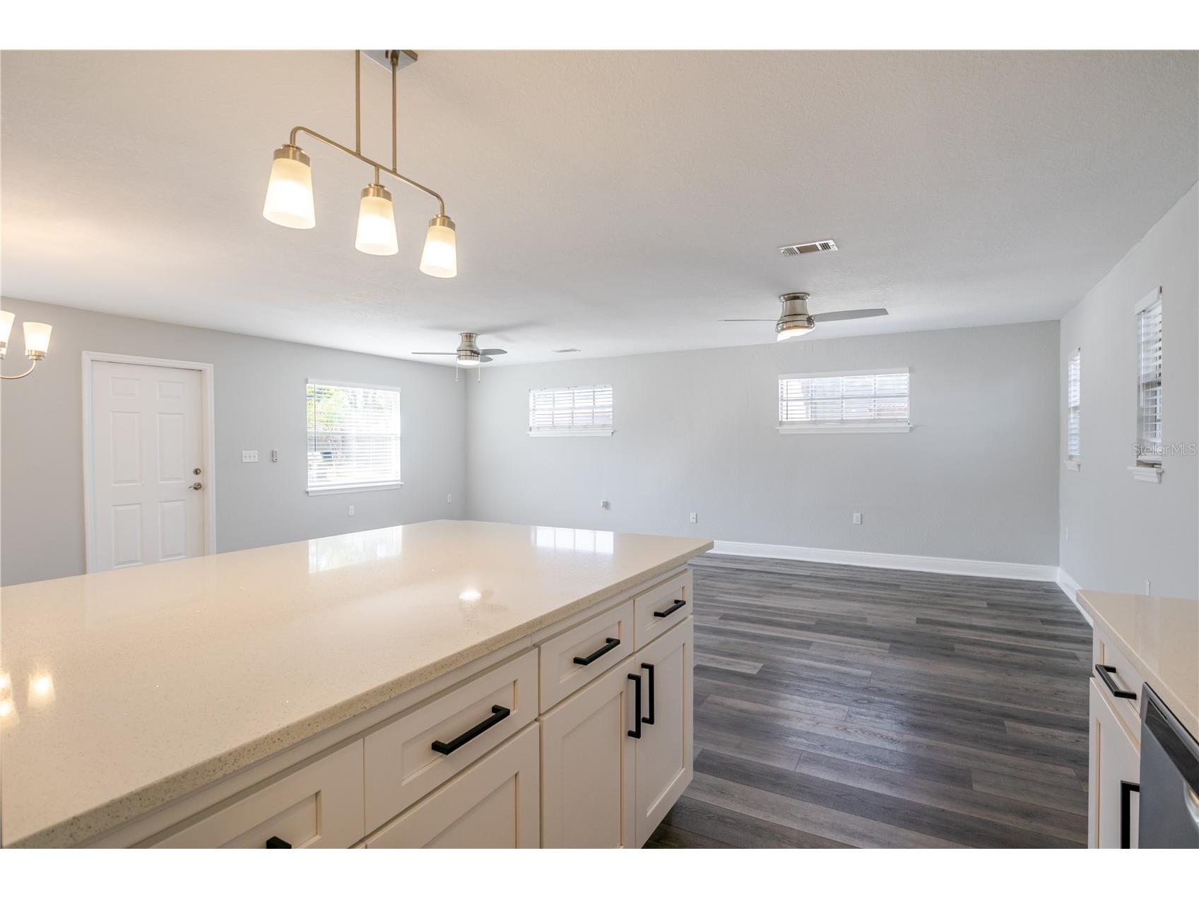 4711 Ohio Avenue Tampa FL 33616 TB8464940 image17