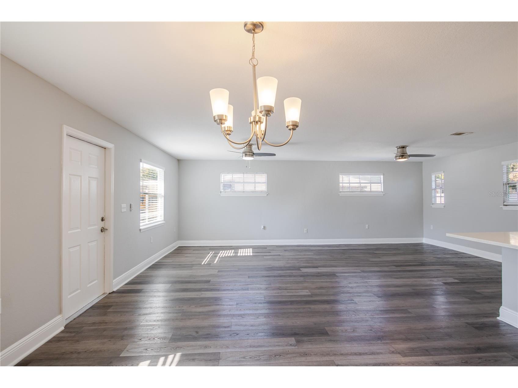 4711 Ohio Avenue Tampa FL 33616 TB8464940 image18