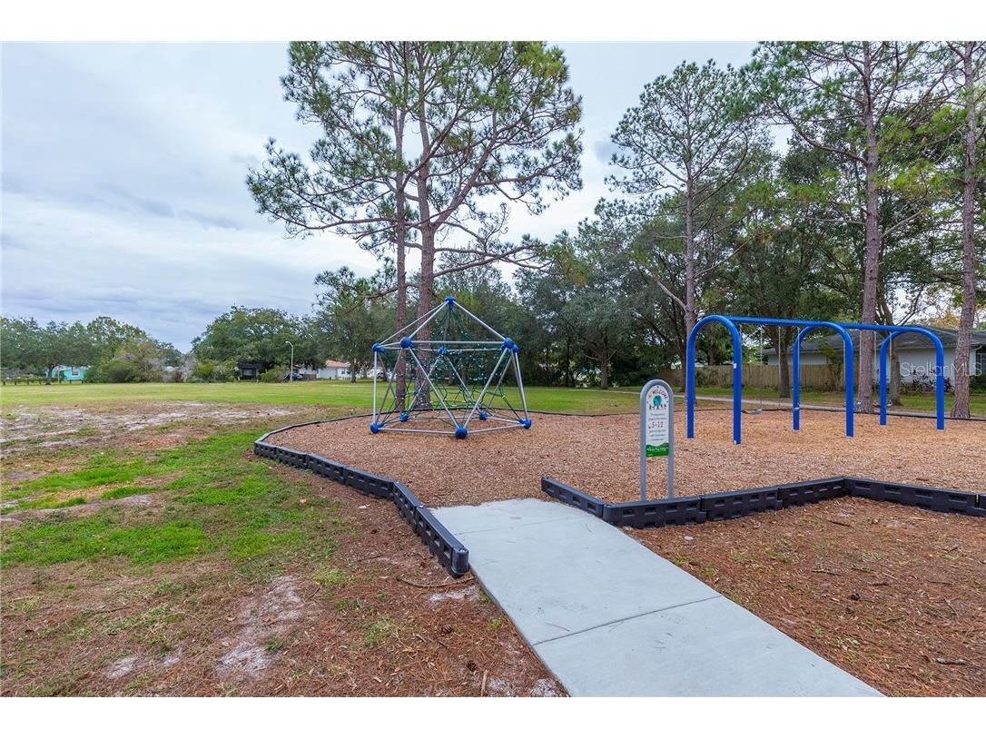 4711 Ridge Point Drive Tampa FL 33624 TB8492271 image29