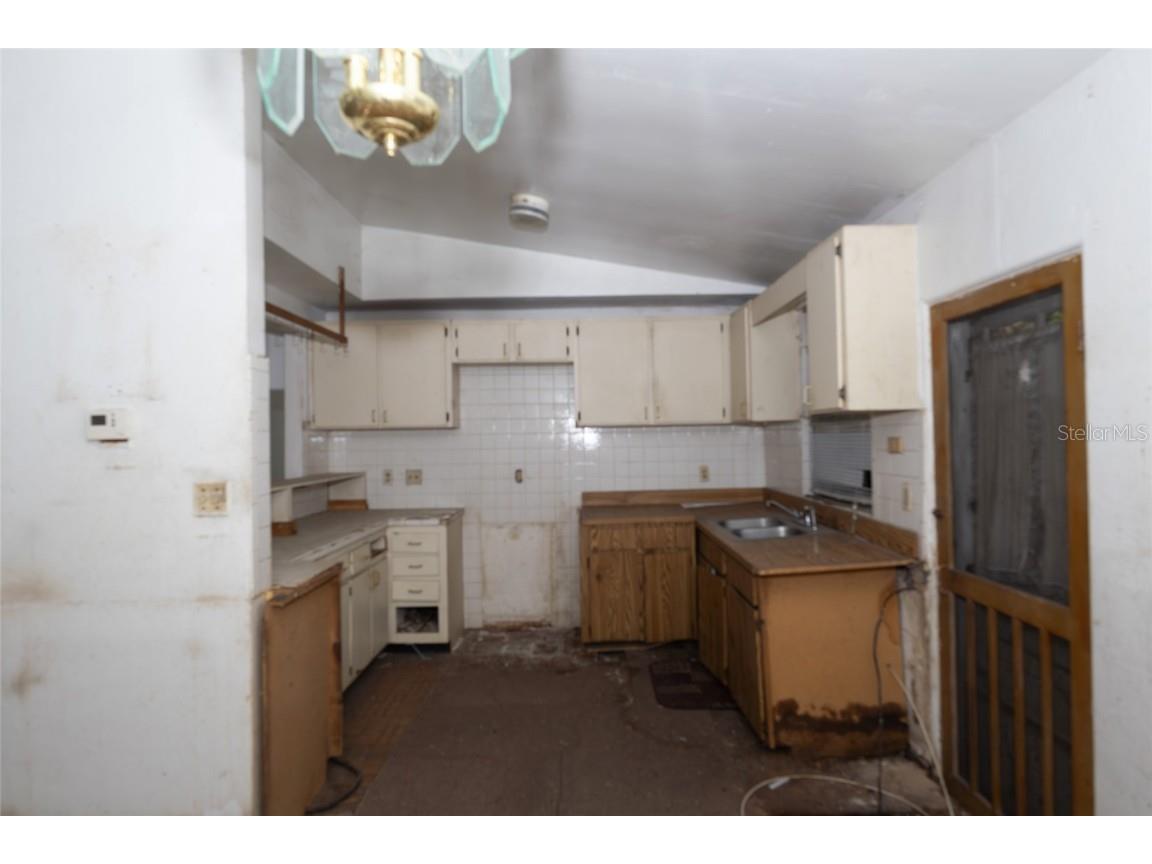 4711 S Rio Grande Avenue Orlando FL 32839 - LAKE TYLER O6372066 image32