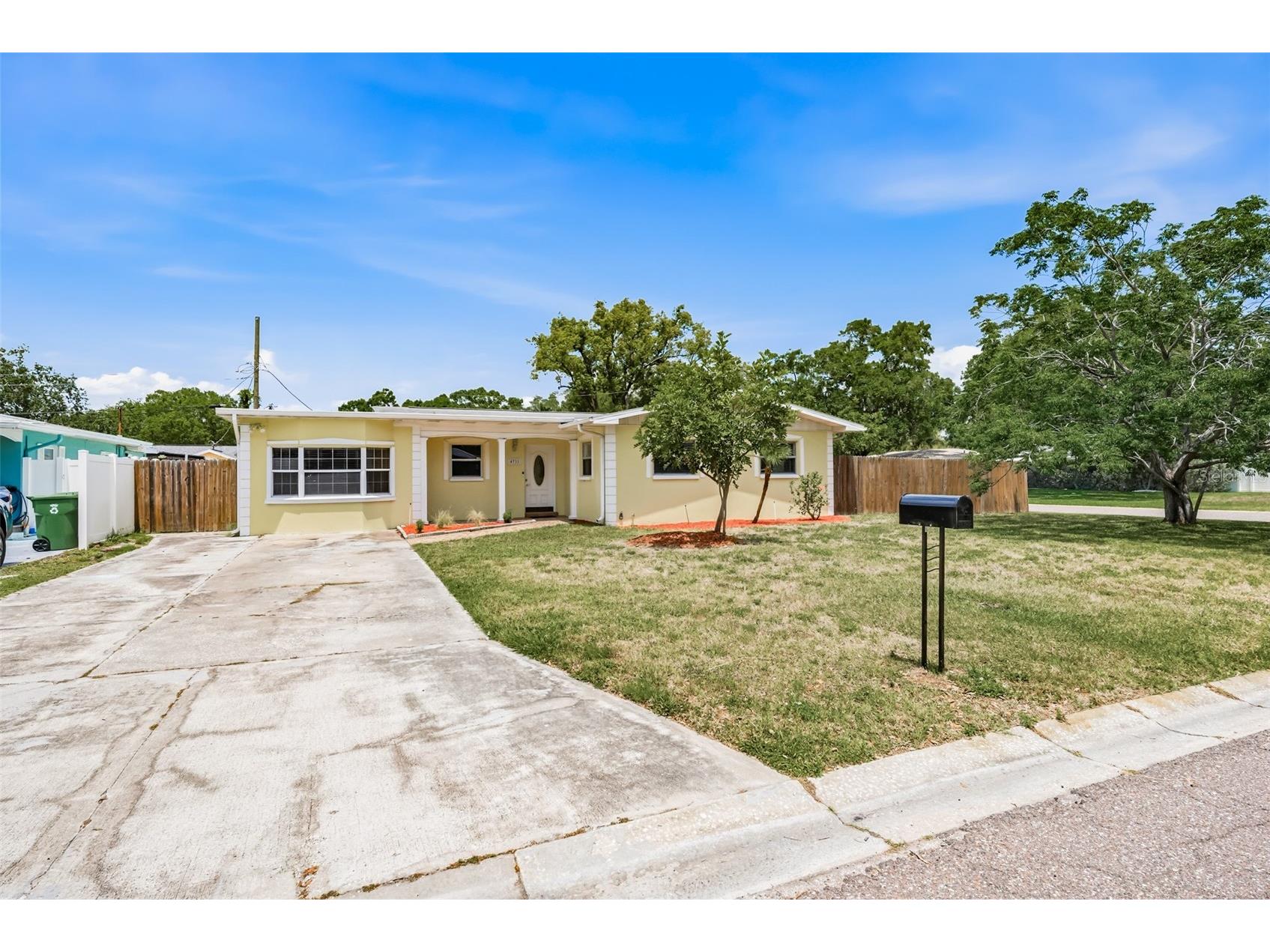 4711 W Beaumont Street Tampa FL 33611 TB8484137 image1