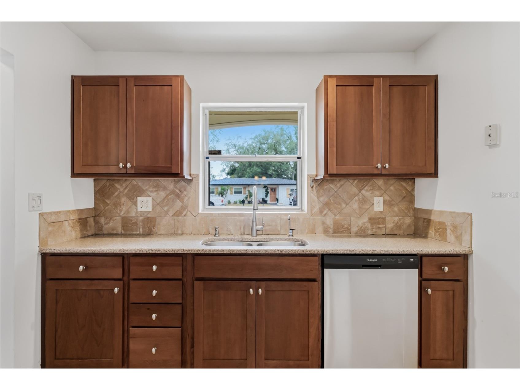 4711 W Beaumont Street Tampa FL 33611 TB8484137 image13