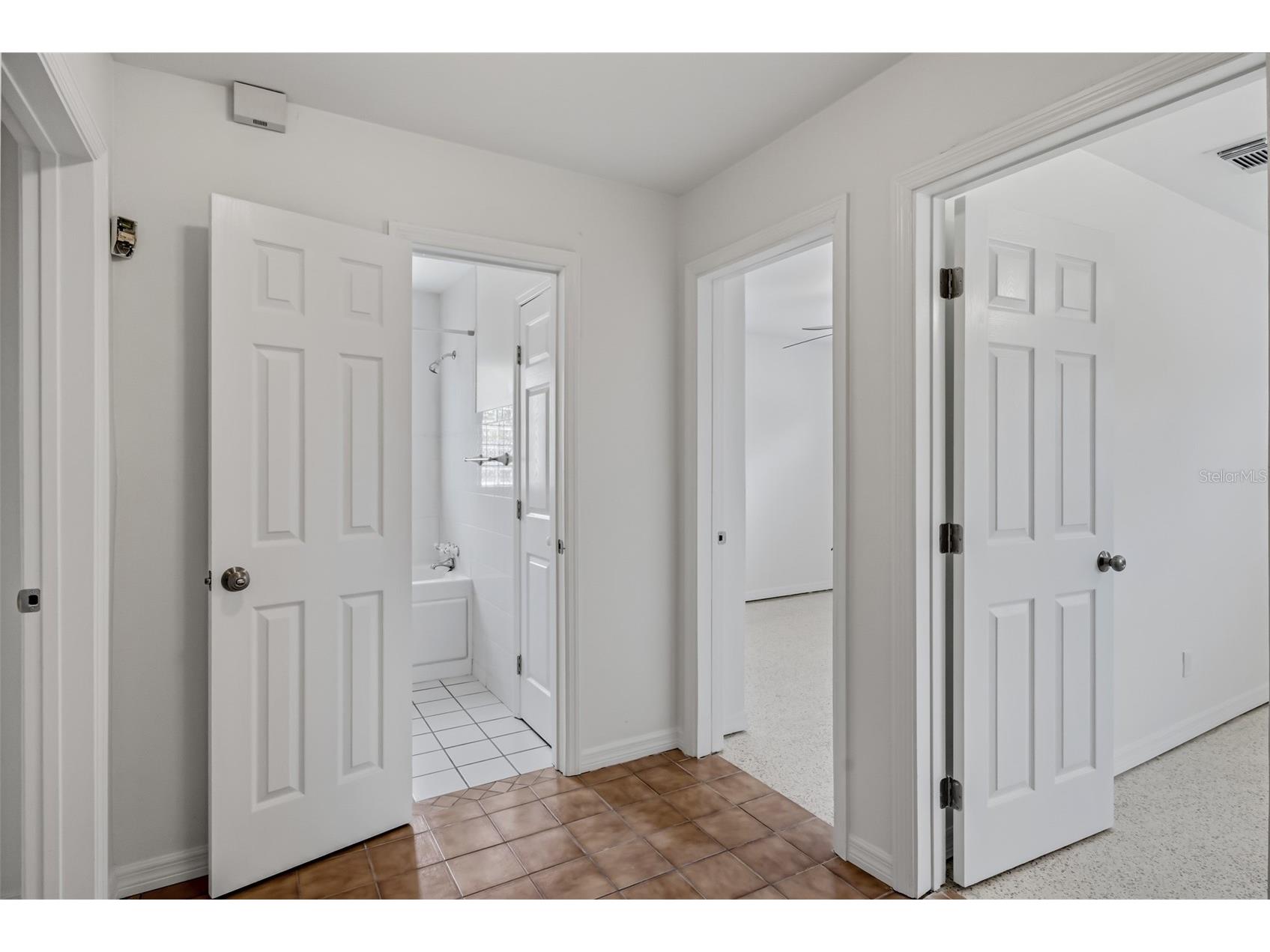 4711 W Beaumont Street Tampa FL 33611 TB8484137 image20