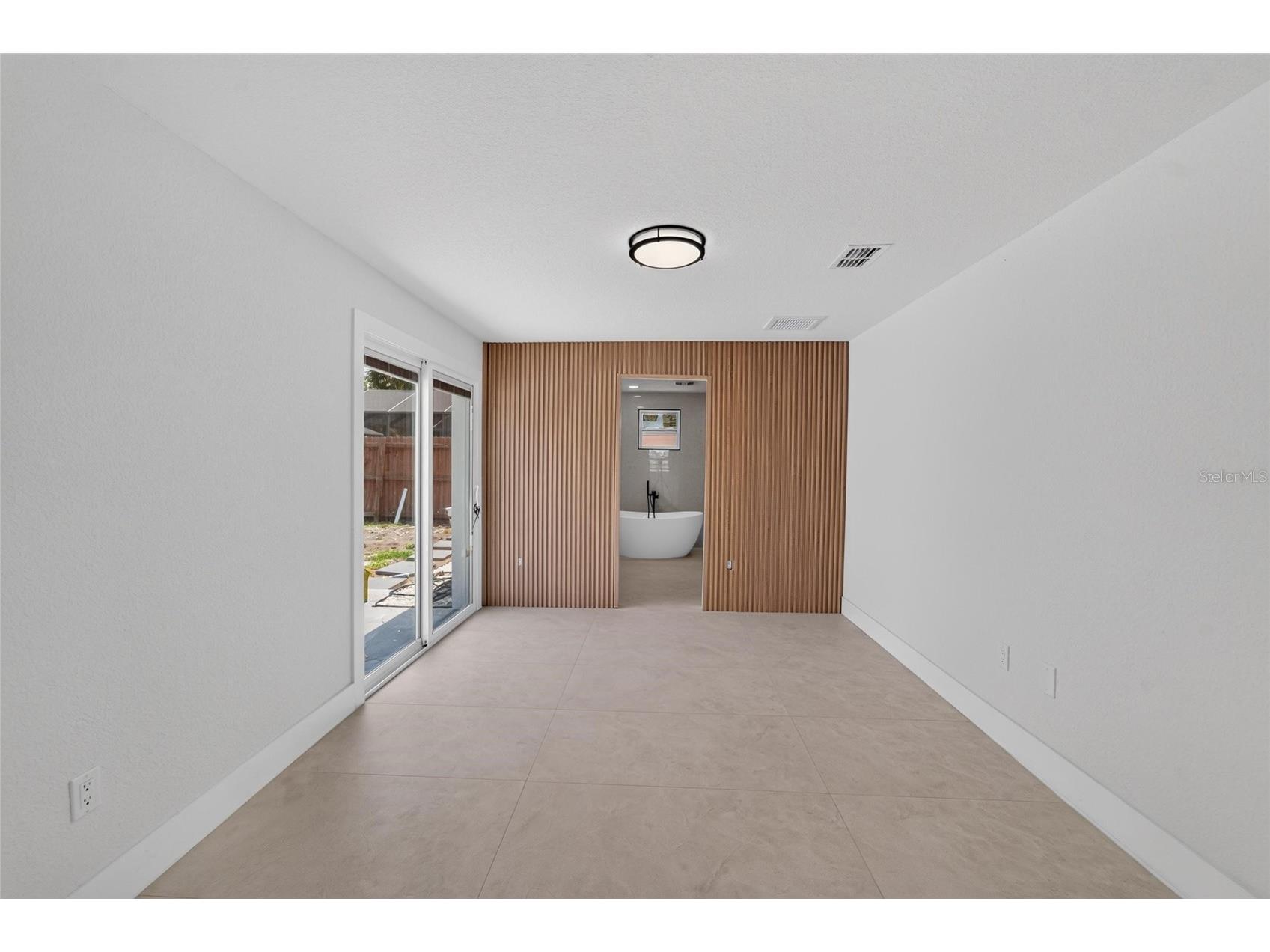 4711 W Lawn Avenue Tampa FL 33611 TB8522165 image25