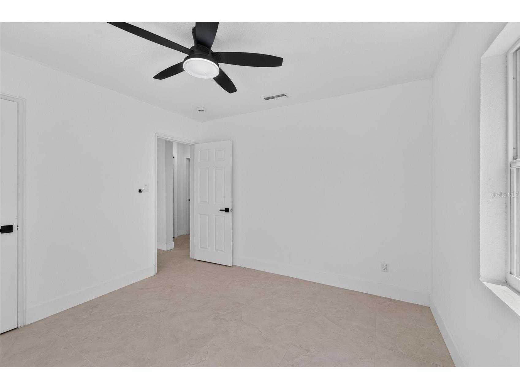 4711 W Lawn Avenue Tampa FL 33611 TB8522165 image40