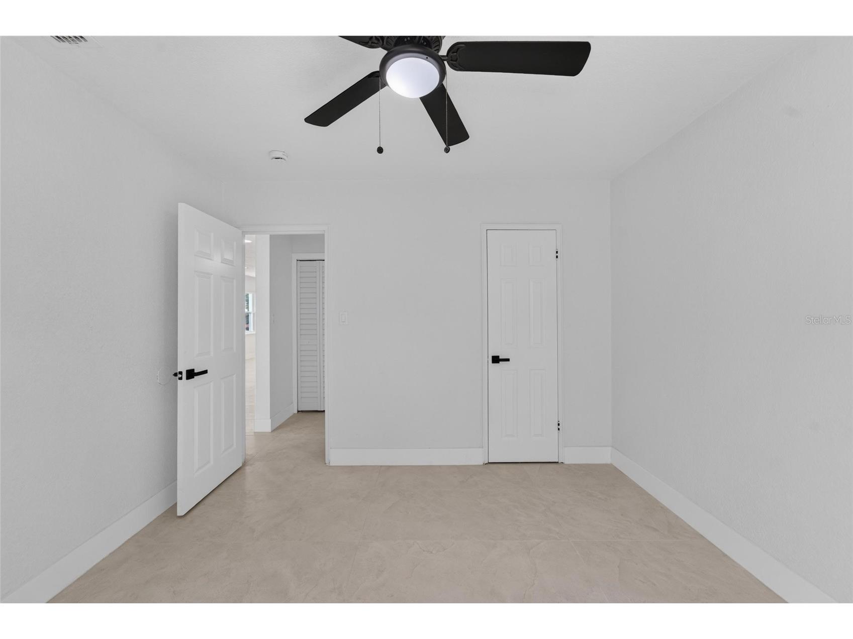 4711 W Lawn Avenue Tampa FL 33611 TB8522165 image46