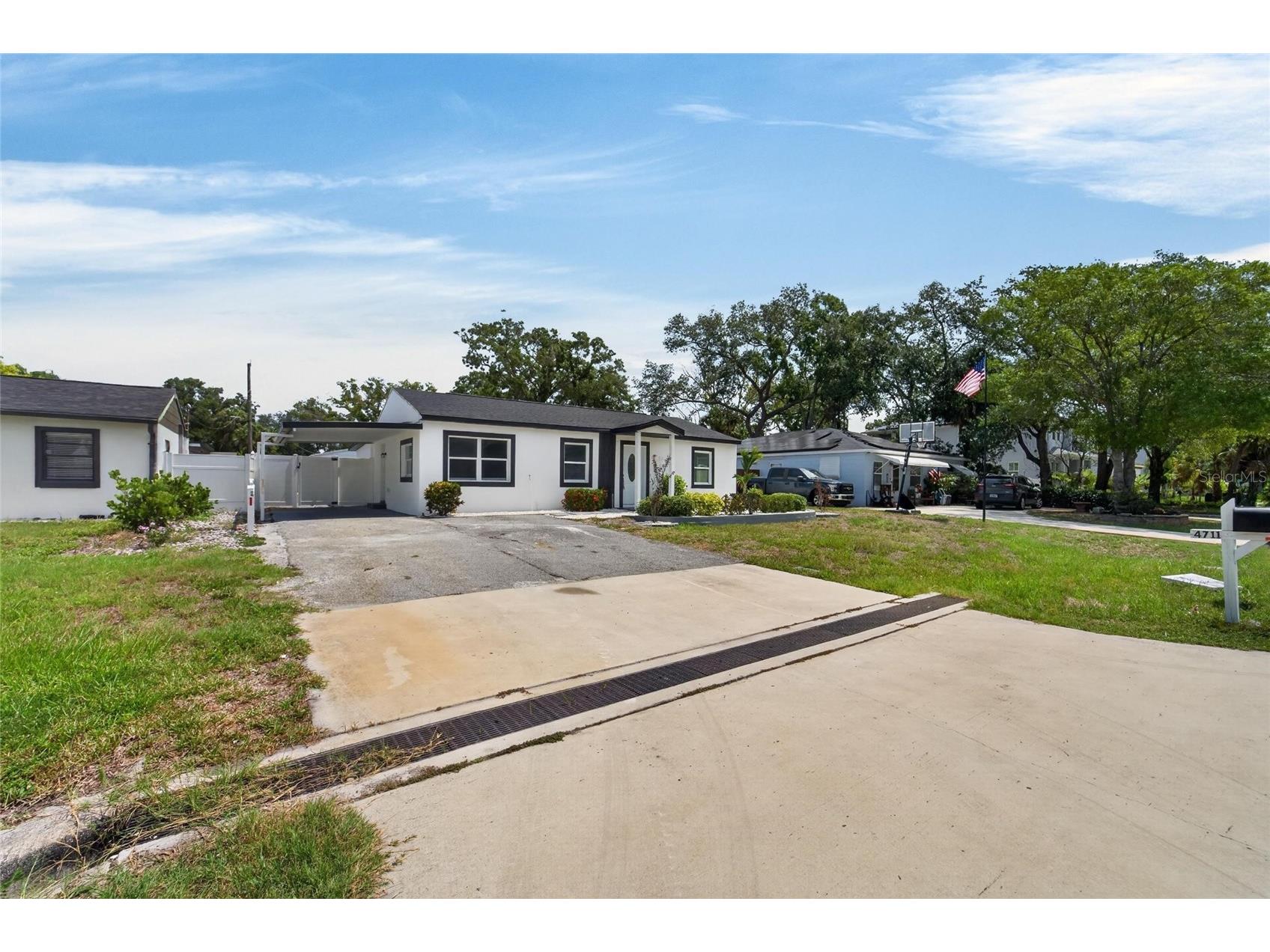 4711 W Lawn Avenue Tampa FL 33611 TB8522165 image55