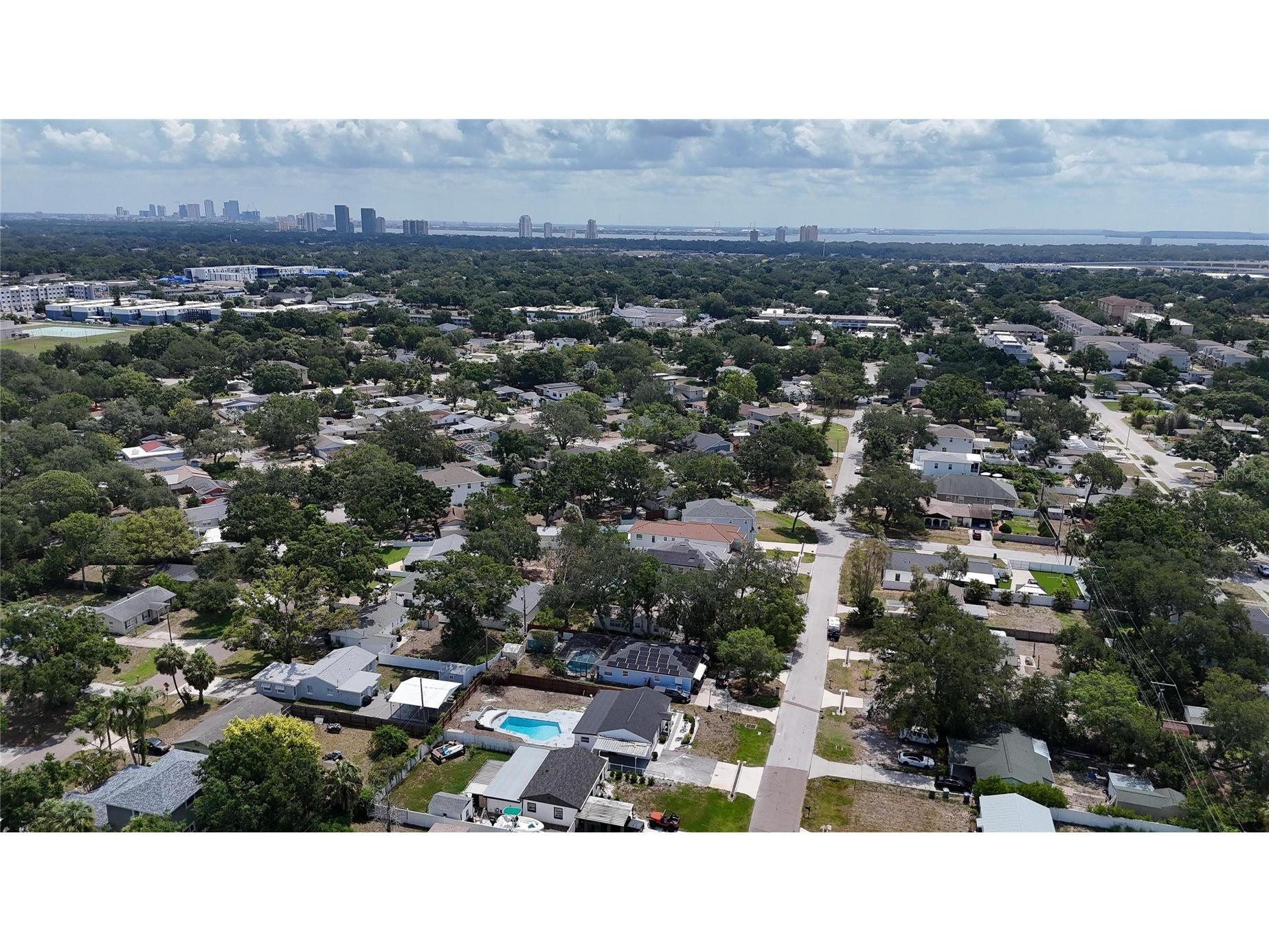 4711 W Lawn Avenue Tampa FL 33611 TB8522165 image75
