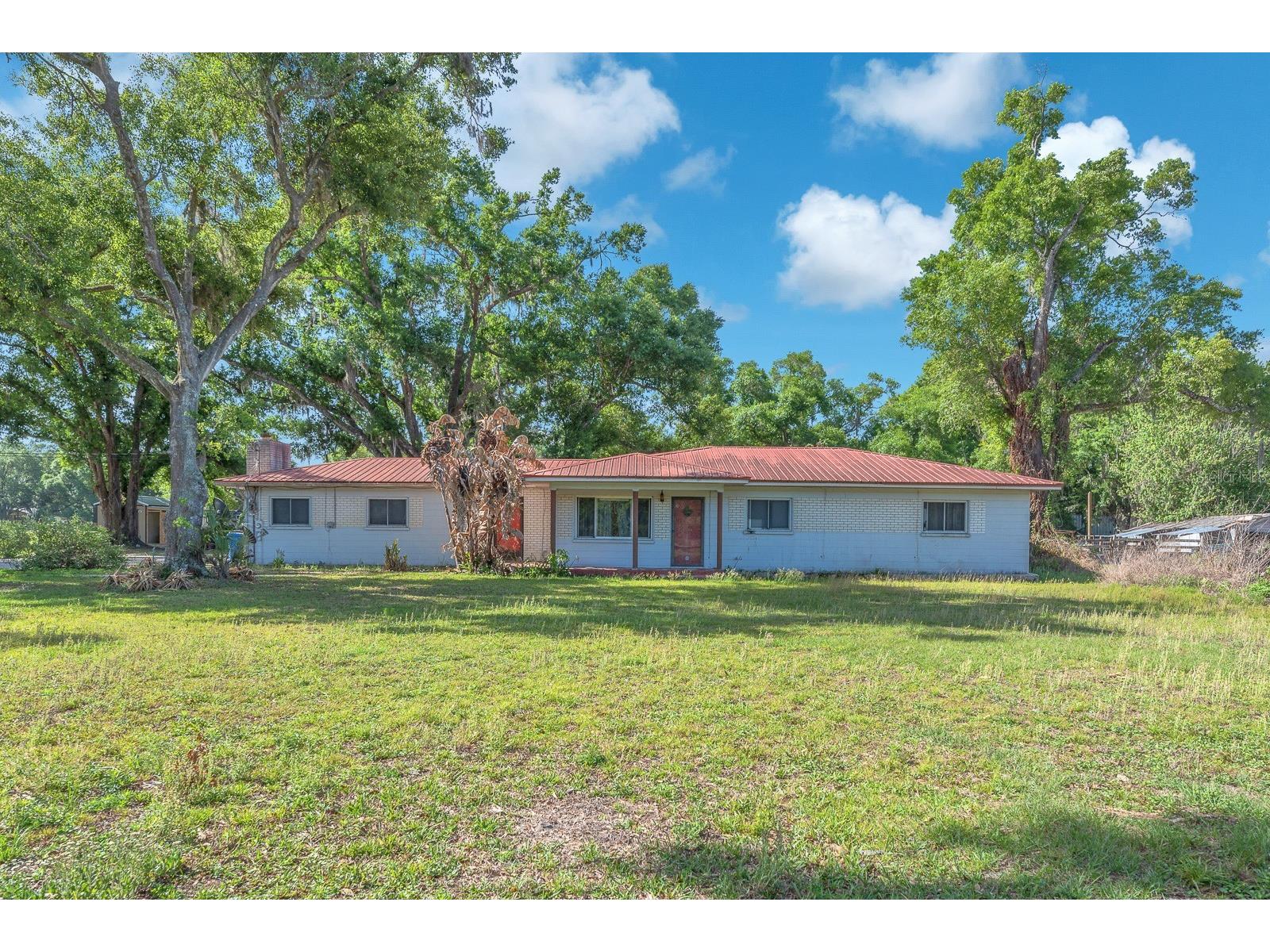 4711 W Sam Allen Road Plant City FL 33565 TB8492989 image1