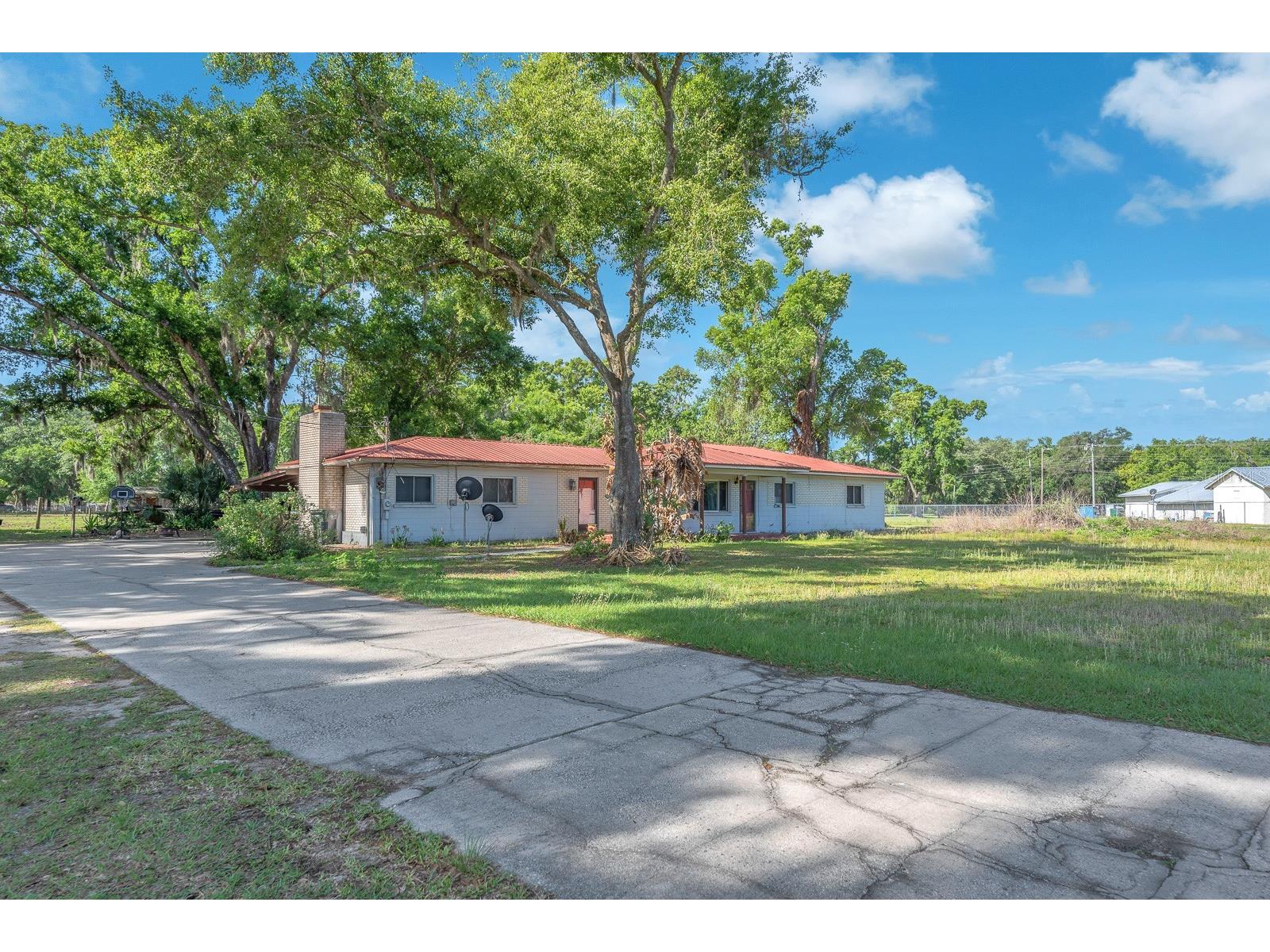 4711 W Sam Allen Road Plant City FL 33565 TB8492989 image3