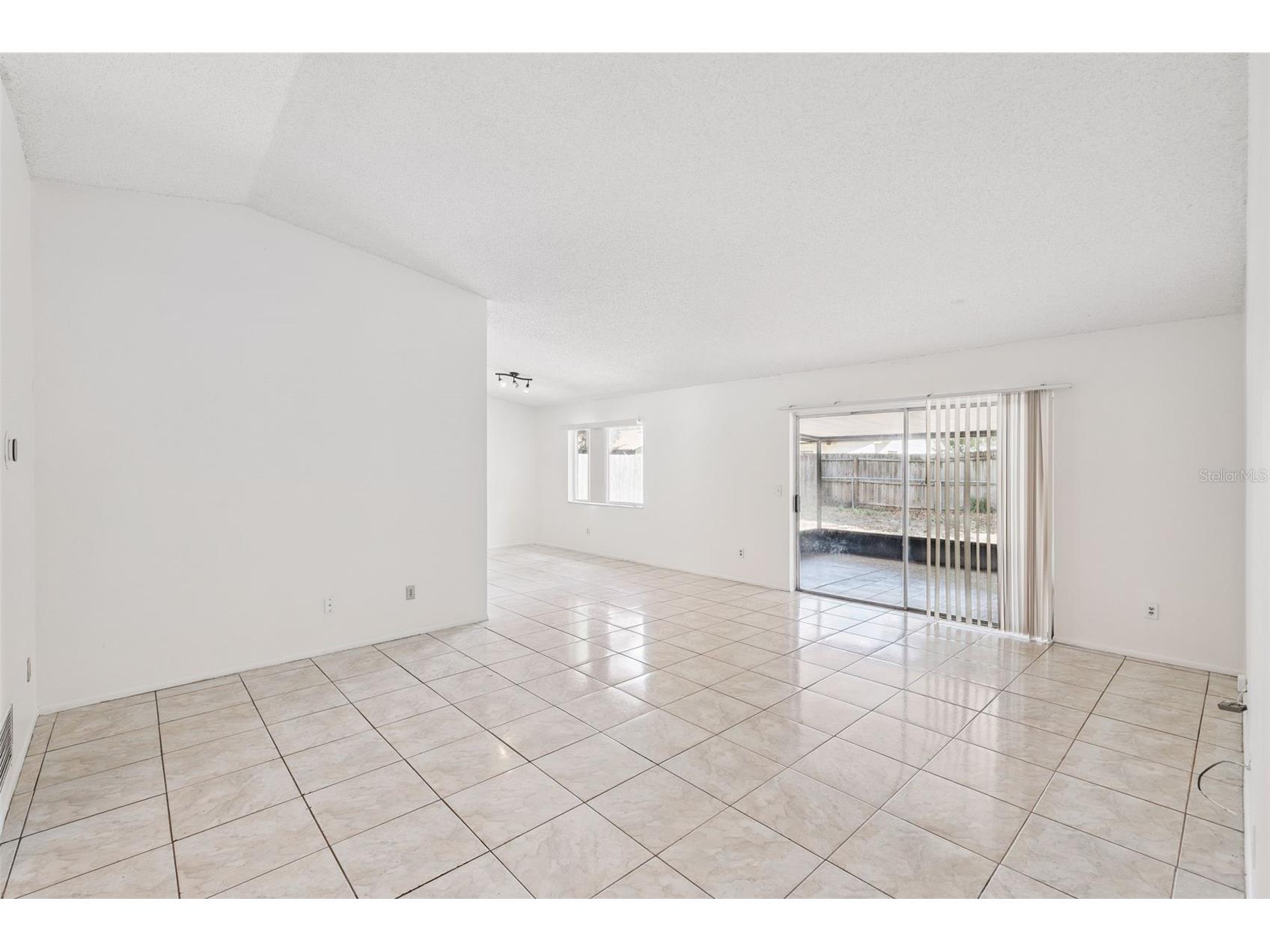 4711 White Willow Lane Orlando FL 32808 O6408931 image7