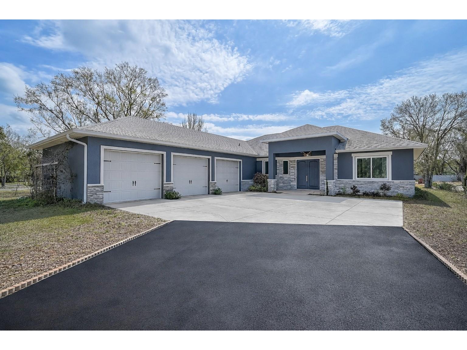 4712 34th Avenue E Bradenton FL 34208 A4682570 image1