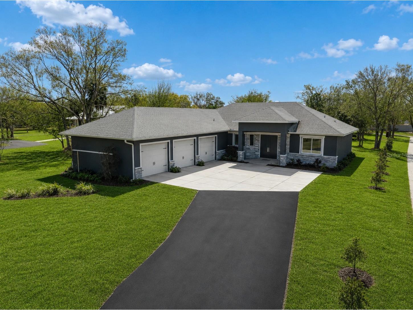 4712 34th Avenue E Bradenton FL 34208 A4682570 image2