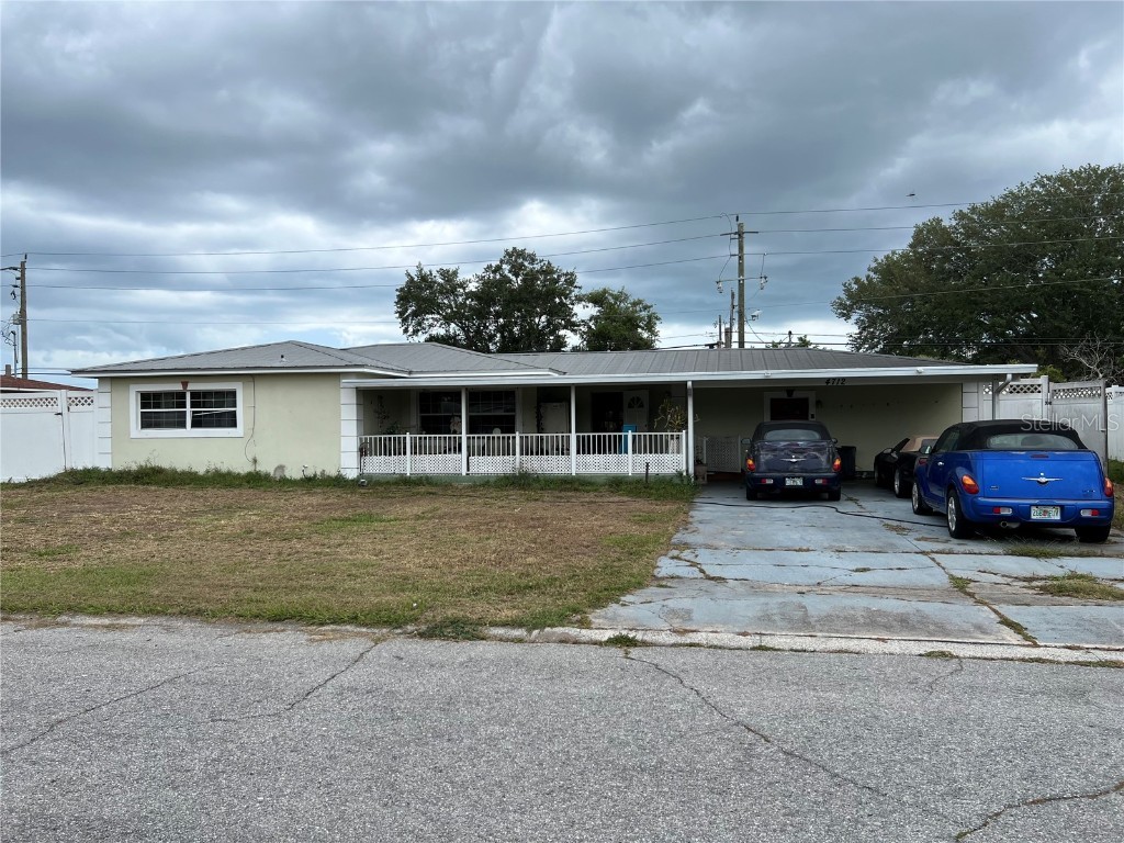 4712 Mineola Street Bradenton FL 34207 A4572150 image1