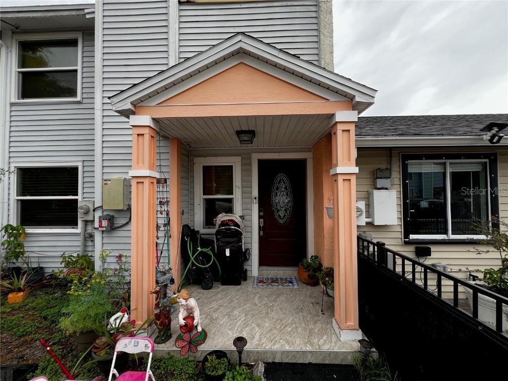 4712 Pebblepointe Place Tampa FL 33634 T3513664 image1