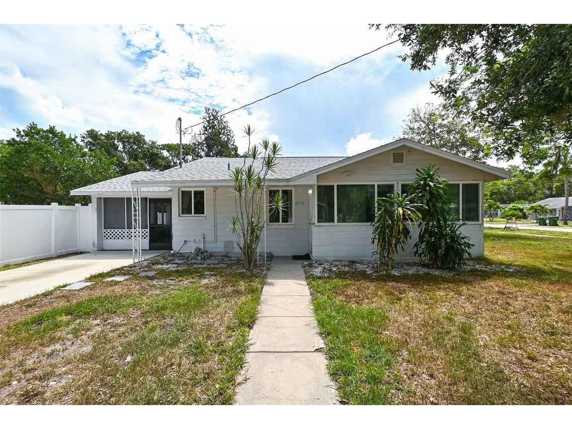 4712 Rilma Avenue Sarasota FL 34234 A4577080 image1