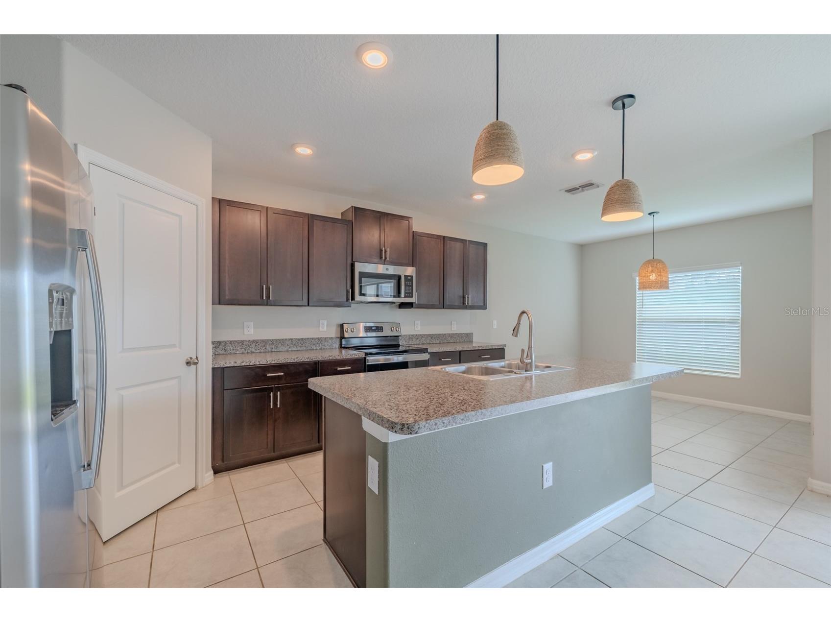 4712 Ron Eddie Tampa FL 33619 TB8501807 image10