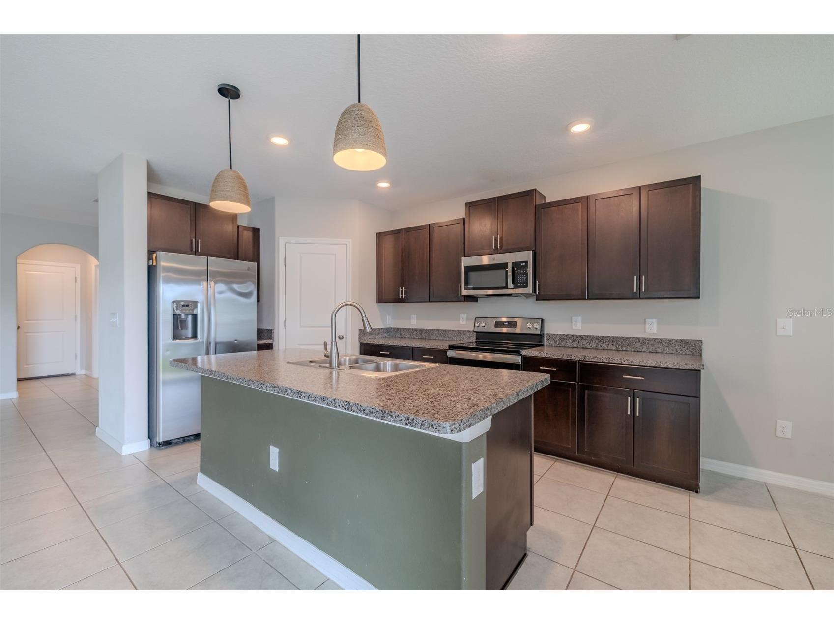 4712 Ron Eddie Tampa FL 33619 TB8501807 image14
